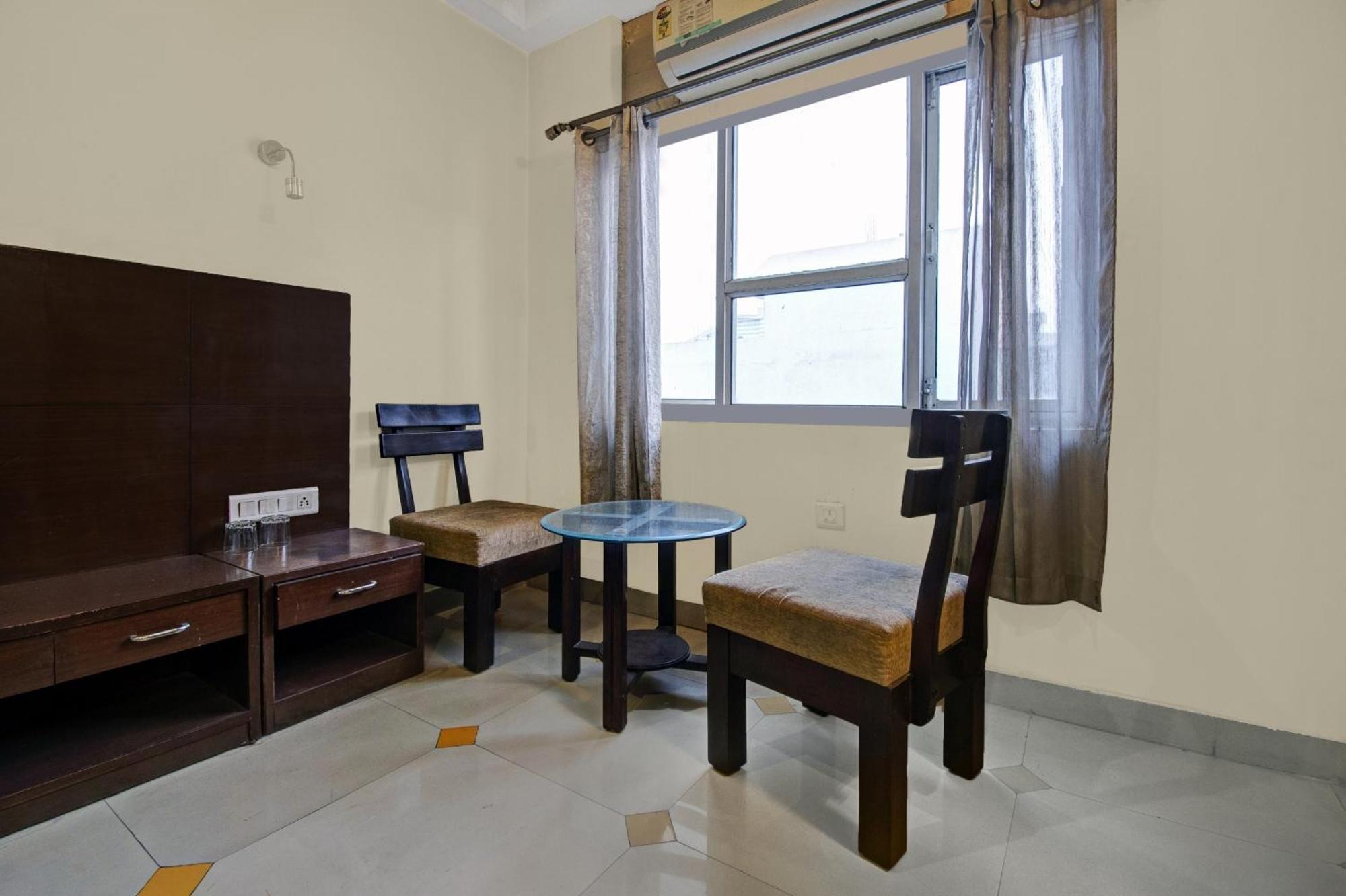 Townhouse Oak Hotel Heritage Heights Jaipur Exterior foto